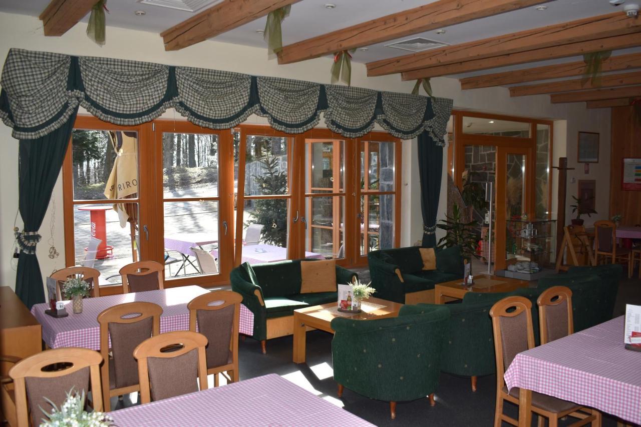 斯尼纳克拉吉卡公寓式酒店 Stubicke Toplice 外观 照片